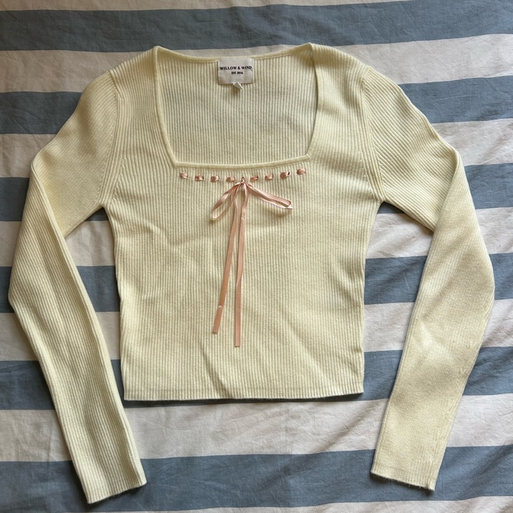 Cream Ribbed Long Sleeve Knit Top with Bow Detail